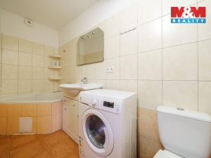 Prodej činžovního domu, Karlovy Vary - Bohatice, Jáchymovská, 700 m2