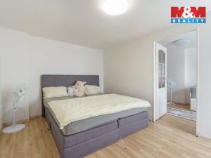 Prodej činžovního domu, Karlovy Vary - Bohatice, Jáchymovská, 700 m2