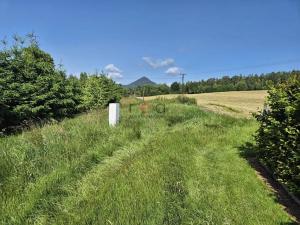 Prodej pozemku pro bydlení, Cvikov, 1725 m2