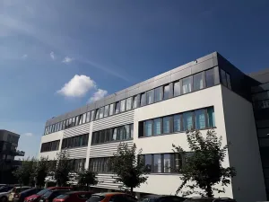 Pronájem kanceláře, Praha - Jinonice, Pekařská, 479 m2