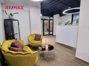 Pronájem obchodního prostoru, Praha - Karlín, Sokolovská, 165 m2