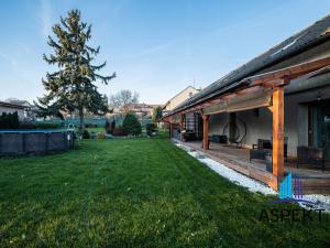 Prodej rodinného domu, Neumětely, V Chaloupkách, 220 m2