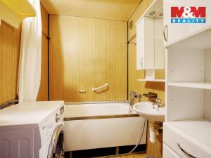 Prodej bytu 3+1, Plzeň - Bolevec, Manětínská, 63 m2