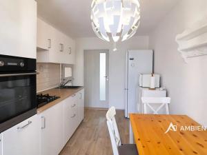 Pronájem bytu 2+1, Brno, Mathonova, 57 m2