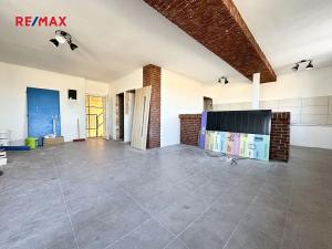 Prodej obchodního prostoru, Jindřichův Hradec, 150 m2