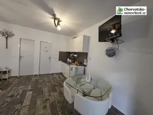 Prodej bytu 2+1, Senj, Chorvatsko, 37 m2