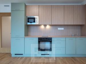 Prodej bytu 1+kk, Praha - Smíchov, Toyen, 42 m2