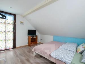 Pronájem rodinného domu, Uhlířské Janovice, 107 m2