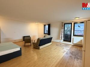 Prodej bytu 1+kk, Týn nad Vltavou - Malá Strana, Malostranská, 44 m2