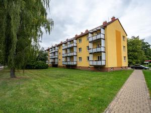 Prodej bytu 2+1, Rybitví, Školní, 52 m2