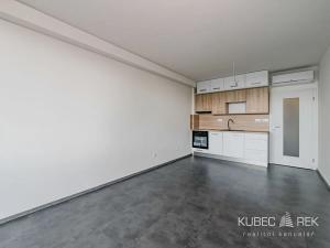 Pronájem bytu 2+kk, Sezimovo Ústí, náměstí Tomáše Bati, 52 m2