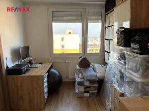 Pronájem bytu 3+kk, Kladno, Děčínská, 64 m2