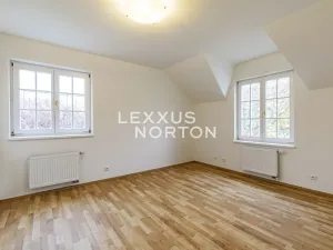 Pronájem vily, Praha - Nebušice, U Házů, 229 m2