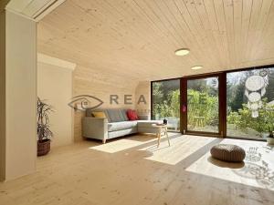 Prodej chaty, Strážkovice, 190 m2