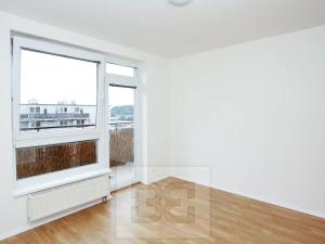 Pronájem bytu 2+kk, Praha - Vysočany, Pod Harfou, 48 m2