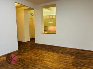 Pronájem bytu 2+kk, Praha - Smíchov, U Santošky, 47 m2