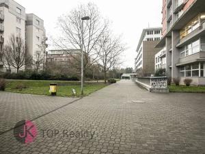 Pronájem bytu 1+kk, Praha - Strašnice, Vinohradská, 41 m2