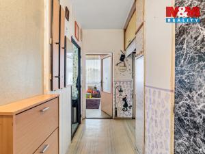 Prodej bytu 3+1, Ústí nad Labem - Krásné Březno, Družstevní, 65 m2