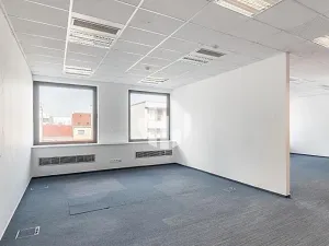Pronájem kanceláře, Praha - Karlín, Thámova, 252 m2