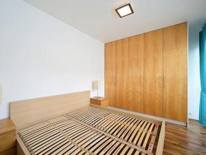 Pronájem bytu 3+kk, Praha - Kobylisy, Ke Stírce, 72 m2