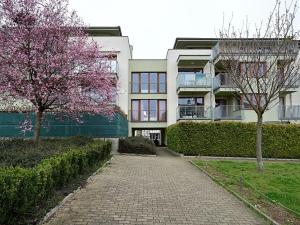 Pronájem bytu 3+kk, Praha - Kobylisy, Ke Stírce, 72 m2