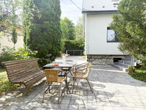 Pronájem bytu 2+kk, Kopřivnice, Na Drahách, 66 m2