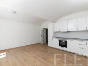 Pronájem bytu 1+kk, Praha - Libeň, Františka Kadlece, 38 m2