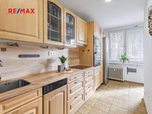 Prodej bytu 3+1, Jindřichův Hradec, sídliště U Nádraží, 77 m2