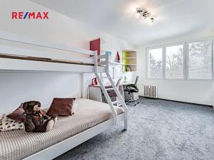 Prodej bytu 3+1, Jindřichův Hradec, sídliště U Nádraží, 77 m2