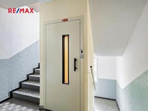 Prodej bytu 3+1, Jindřichův Hradec, sídliště U Nádraží, 77 m2