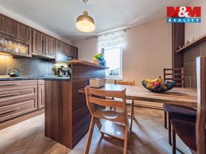 Prodej rodinného domu, Cerhovice, Zahradní, 200 m2