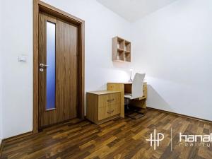 Pronájem bytu 2+kk, Olomouc, Janského, 78 m2