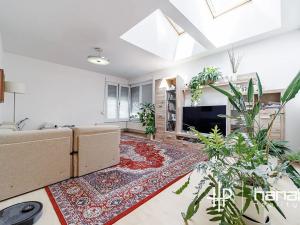 Prodej výrobních prostor, Dolany, 900 m2