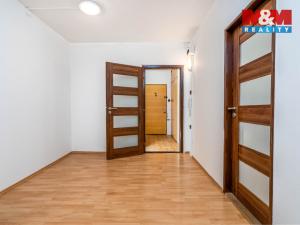 Prodej bytu 3+1, Praha - Modřany, Mazancova, 84 m2
