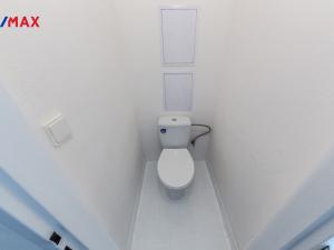 Pronájem bytu 1+1, Praha - Nusle, K podjezdu, 35 m2