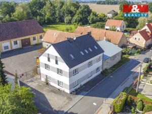 Pronájem bytu 1+1, Cheb - Horní Dvory, 34 m2