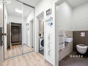 Prodej bytu 3+kk, Oslavany, náměstí 13. prosince, 76 m2