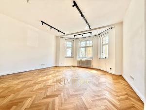 Prodej atypického bytu, Teplice, J. V. Sládka, 134 m2