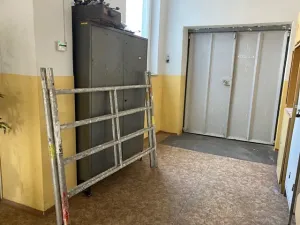 Pronájem výrobních prostor, Liberec, Švermova, 180 m2