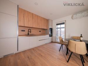 Prodej bytu 2+kk, Zaječí, 63 m2