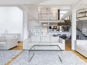 Pronájem atypického bytu, Praha - Nové Město, Dřevná, 250 m2