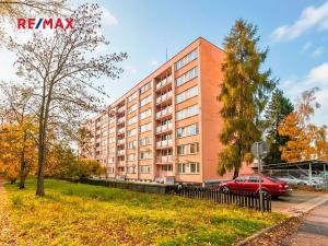 Prodej bytu 3+1, Praha - Horní Počernice, Komárovská, 67 m2