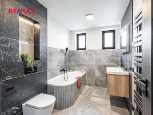 Prodej rodinného domu, Jindřichův Hradec, Spojovací, 183 m2