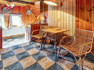 Prodej chalupy, Polevsko, 185 m2