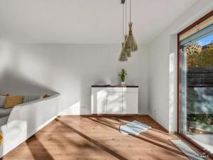 Pronájem rodinného domu, Praha - Vinoř, Lipoltická, 116 m2