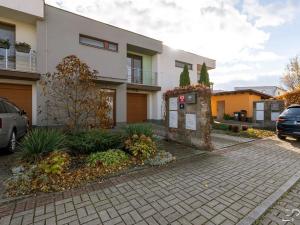 Pronájem rodinného domu, Praha - Vinoř, Lipoltická, 116 m2