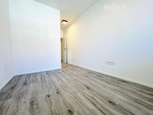 Pronájem bytu 2+kk, České Budějovice, Štítného, 57 m2