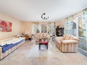 Prodej rodinného domu, Český Šternberk, 237 m2