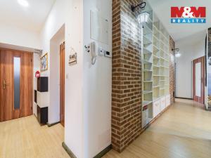 Prodej bytu 3+1, Karlovy Vary, Příčná, 76 m2