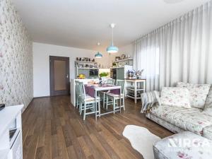 Prodej bytu 3+kk, Praha - Pitkovice, Pýchavková, 79 m2